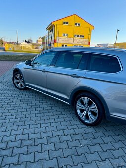 Predám Volkswagen Passat 2.0 BiTDI 176 kW Alltrack 4x4 - 7