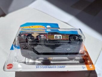 STH Hotwheels 1963 Studebaker Champ - 7