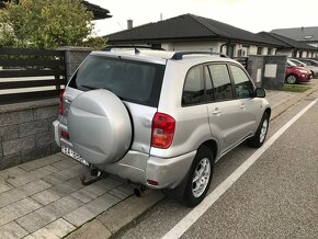 TOYOTA RAV4 2.0i 4x4 AUTOMAT - 7