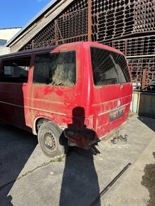 Vw t4 rozpredam karosárske diely - 7