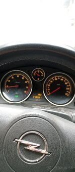 Opel Astra 1.8 - 7