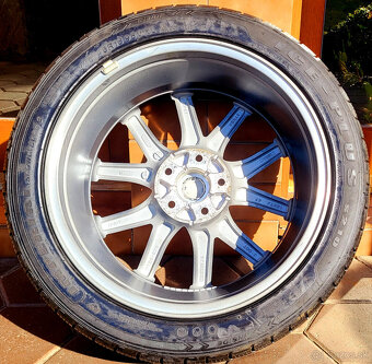 alu R18 5x114,3 bicolor orig. Nissan Juke (+ pneu 225/45) - 7