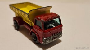 Predám stare matchbox modely ... - - 7