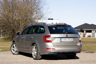 Škoda Octavia Combi 2.0 TDI Elegance/ Style DSG - 7