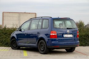 Volkswagen Touran 1.9 TDI DPF Trendline DSG7 - 7