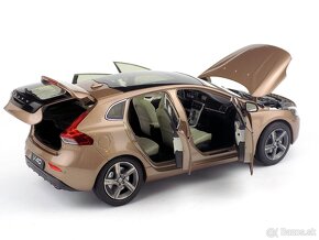 VOLVO V40 - 1:18 PAUDI - 7