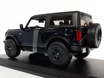 1:18 - Ford Bronco Wildtrak 2-door (2021) - Maisto - 1:18 - 7