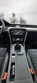 Volkswagen Passat B8 HIGHLINE 2.0 TDI 110kw  2018 - 7