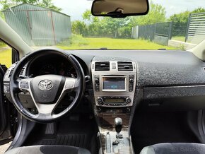 Toyota Avensis combi 2013 Automat diesel - 7