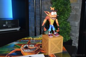 NECA Crash Bandicoot - 7