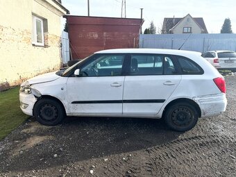 Škoda Fabia 1.6TDi 66kw, r.9/2010, klima, 2. majitel - 7