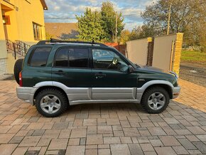 Suzuki grand vitara 2.5 V6 - 7