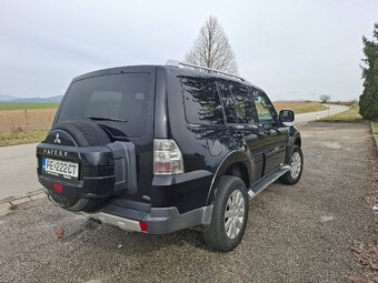 Mitsubishi pajero 3.2 - 7