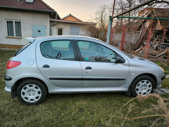 Peugeot 206 5p 1.1e 2004 - 7