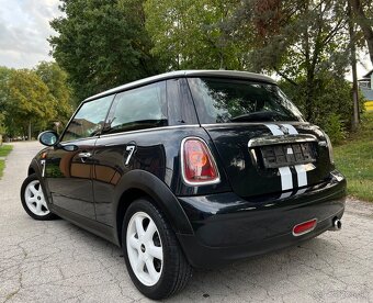 Mini Cooper D 1.6D 110ps • Facelift • edícia Seven • Black • - 7