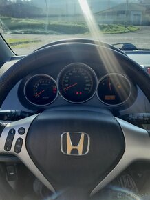 HONDA JAZZ - 7