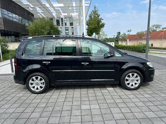 VOLKSWAGEN TOURAN, 2.0TDI, 103Kw, \Rakousko, xenony, 5 míst - 7