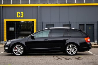 Škoda Octavia Combi 2.0 TDI DPF RS - 7