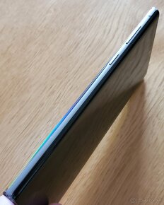 Samsung Galaxy Note 10 - 7