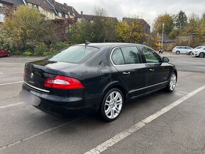 Prodám Škoda Superb 2.0 TDI elegance - 7