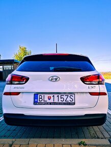 Hyundai i30 1,6 CRDI 2020 Záruka + zimné pneumatiky - 7