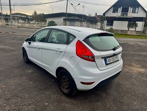 Ford Fiesta - 7