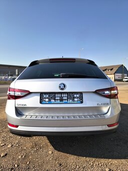 Škoda Superb Combi 2.0 TDI 190k - 7