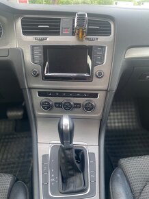 Predám Volkswagen Golf 7, automat 7-DSG - 7