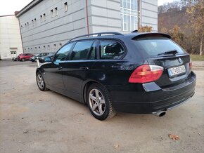 BMW 318i E91 - 7