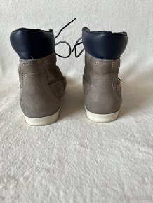 Damske kozene tenisky Timberland. Farba siva. Velkost 37. - 7