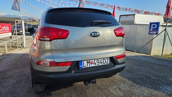 Kia Sportage 1.7 CRDi 2WD Team Slovakia Edition - 7