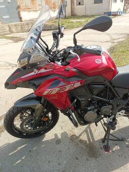 Predám Benelli TRK 502 X - 7