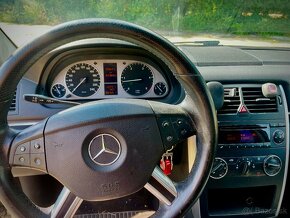 Mercedes benz B200 CDI - 7