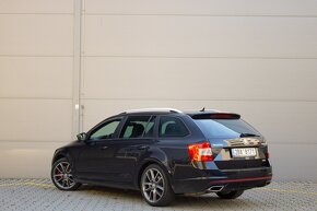 Škoda Octavia 2.0 TDI DSG RS Combi - 7