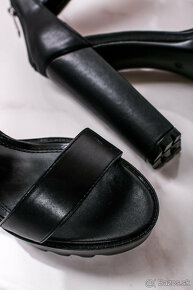 Čierne vysoké topánsky sandále sandálky na platforme - 7