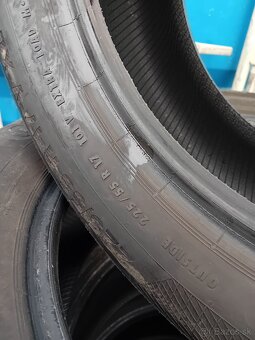 225/55R17 zimné pneumatiky Continental - 7