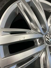 VW Volkswagen Auckland R19 - 7