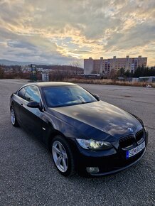 BMW e92 320i coupe manuál - 7