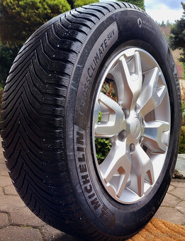 alu R18 5x139,7 orig. Ford Ranger, pneu Michelin 265/60 - 7