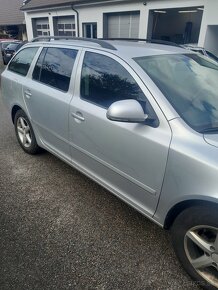 ŠKODA OCTAVIA 2 COMBI 2009 1.6 TDI 77KW - 7