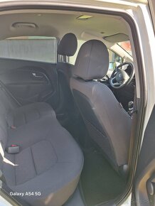 Kia Rio 1,4 benzin - 7