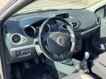 Renault Clio 1.5dCi - 7