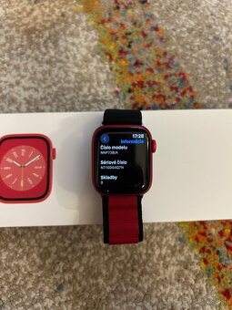 Apple Watch 8 - 40mm - 7