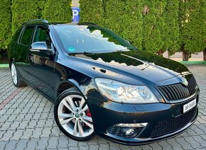 Škoda Octavia Combi RS II DSG+F1 Final Black Edition-2.0tfsi - 7