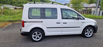 VW Caddy 2,0 TDI rv 2016 - 7