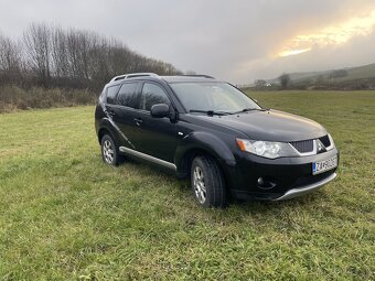 Mitsubishi Outlander 2 gen. - 7