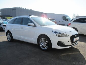 Hyundai i30 1.6 CRDi 136 Style odp. DPH - 7