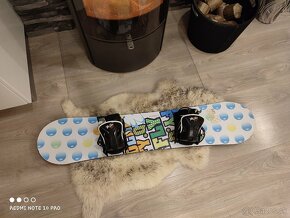 Snowboard 125 cm s viazaním - 7