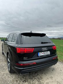 Predám Audi Q7 3.0 TDI S-line - 7