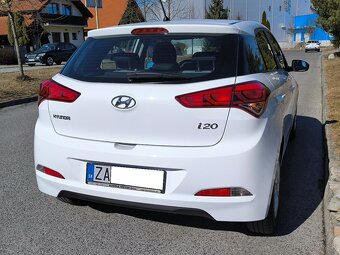 HYUNDAI i20 - 55kW - SR - 37000km - 7